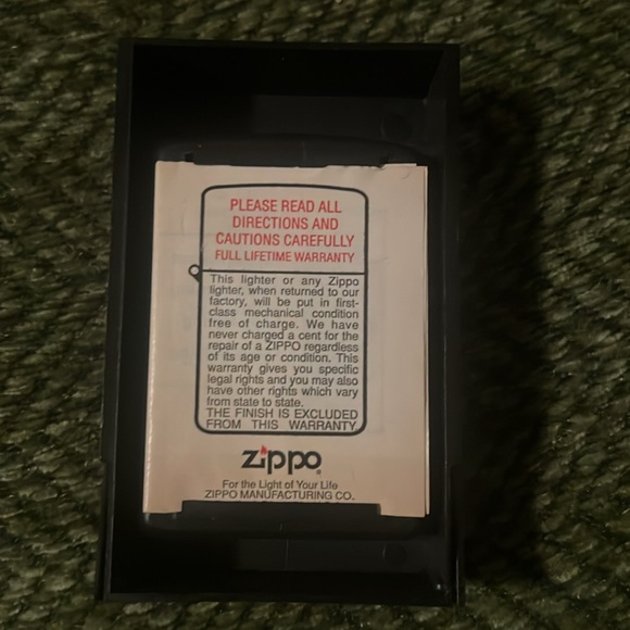 1993 Vintage Collector’s ZIPPO CAMEL PURPLE MATTE LIGHTER - Picture 7 of 7